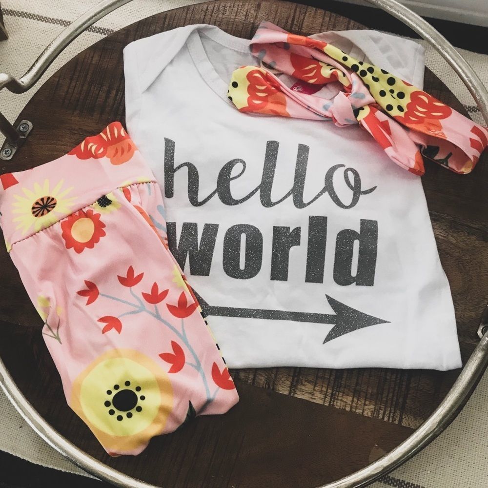 Baby Onesie Outfit Set Pink Floral Glitter White 6 to 9 months 6m 9m